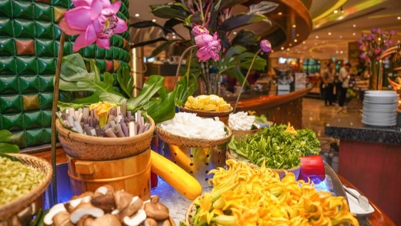 Phong phú Buffet Chay “Gửi trao duyên lành” tại Café Central An Đông